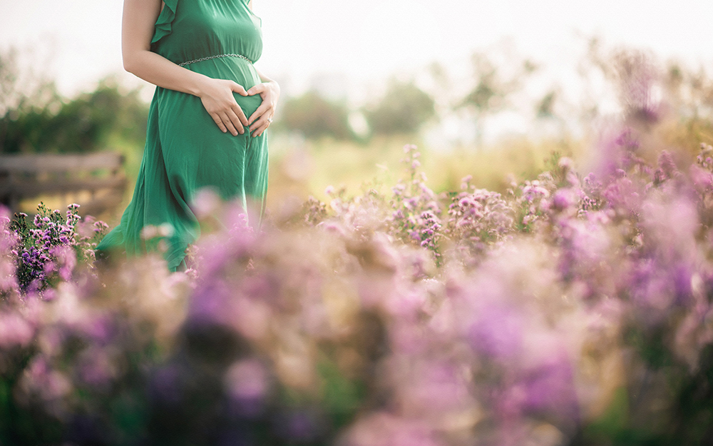 新婦が妊婦でも結婚式はできる？気をつけたいポイントは