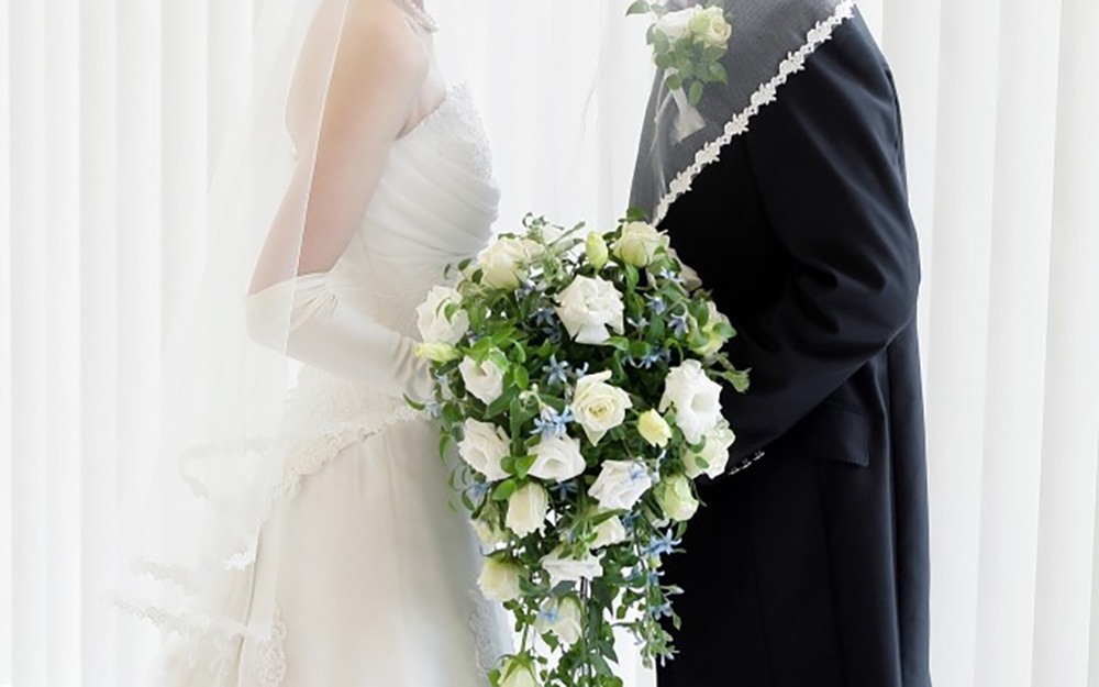 結婚式費用の相場は？内訳・負担割合から、節約テクニックまで徹底解説！