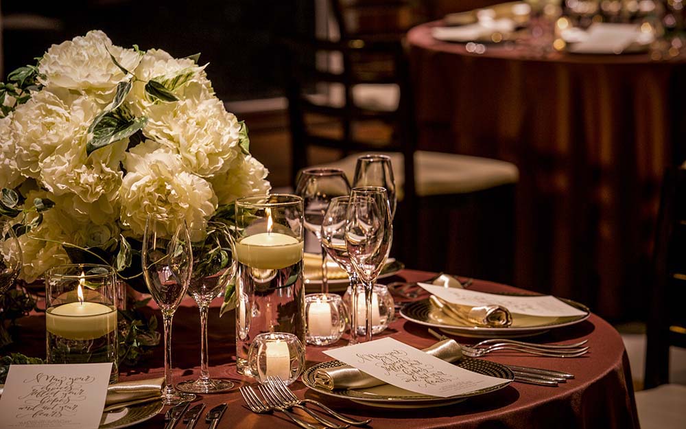 結婚式費用の相場は？内訳・負担割合から、節約テクニックまで徹底解説！